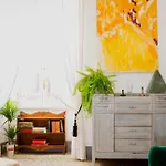 Interno 6 -residenza Romana Par Famiglie E Amici