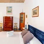Interno 6 -residenza Romana Par Famiglie E Amici Apartamento
