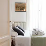 Interno 6 -residenza Romana Par Famiglie E Amici