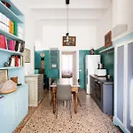 Interno 6 -residenza Romana Par Famiglie E Amici Apartamento *