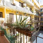 Interno 6 -residenza Romana Par Famiglie E Amici Apartamento