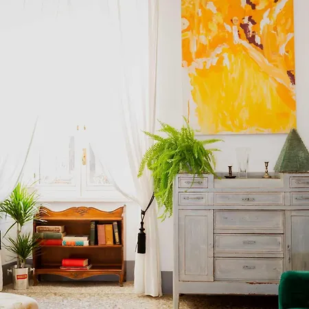Interno 6 -residenza Romana Par Famiglie E Amici
