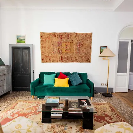 Interno 6 -residenza Romana Par Famiglie E Amici