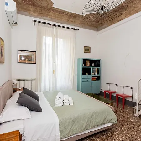 Apartment Interno 6 -residenza Romana Par Famiglie E Amici Rome