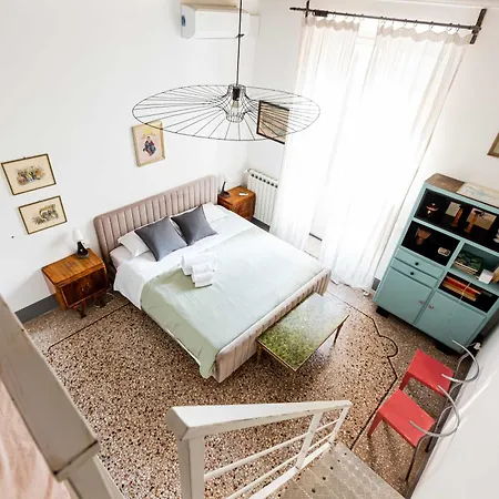 Interno 6 -residenza Romana Par Famiglie E Amici Apartment